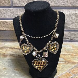 Betsey Johnson Gold Chain Charm Necklace Leopard Print Heart Pearl Y2k vintage
